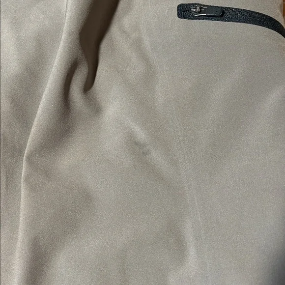 Patagonia Men’s Dirt Roamer Bike Shorts - Picture 5 of 6